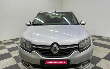 Renault Logan II, 2016 год, 826 000 рублей, 2 фотография