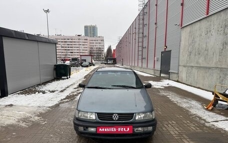 Volkswagen Passat B4, 1995 год, 135 000 рублей, 2 фотография