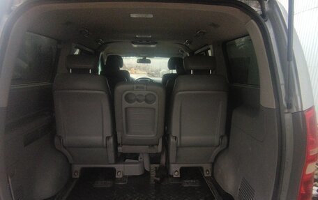 Hyundai Grand Starex Grand Starex I рестайлинг 2, 2011 год, 1 200 000 рублей, 9 фотография