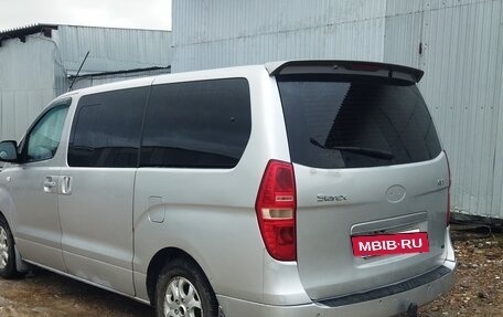 Hyundai Grand Starex Grand Starex I рестайлинг 2, 2011 год, 1 200 000 рублей, 4 фотография