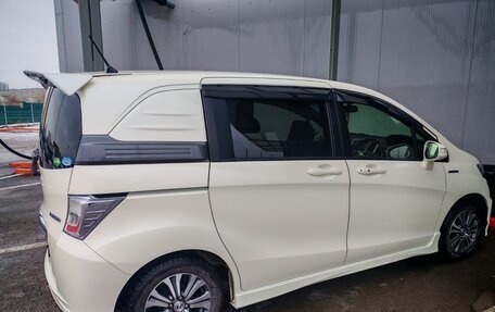 Honda Freed I, 2012 год, 985 000 рублей, 3 фотография