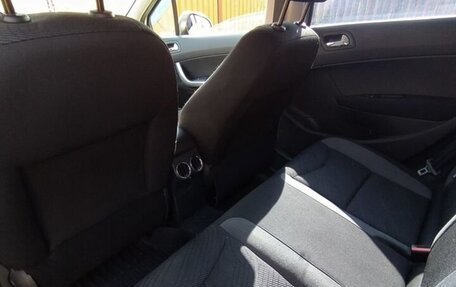 Peugeot 408 I рестайлинг, 2014 год, 690 000 рублей, 12 фотография