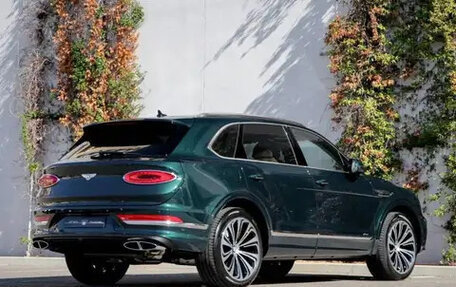 Bentley Bentayga I, 2025 год, 27 790 048 рублей, 8 фотография