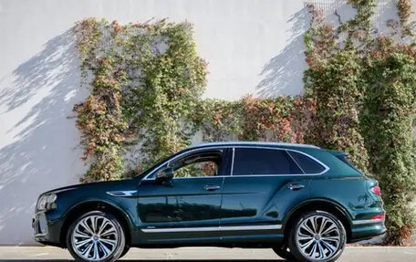 Bentley Bentayga I, 2025 год, 27 790 048 рублей, 4 фотография