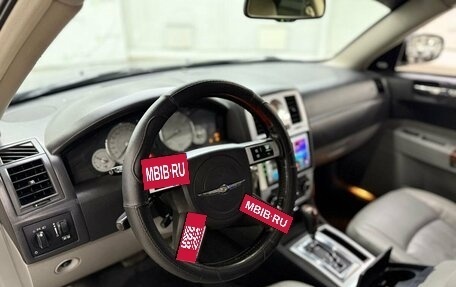 Chrysler 300C II, 2006 год, 698 000 рублей, 9 фотография