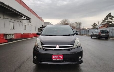 Toyota ISis I, 2011 год, 1 200 000 рублей, 1 фотография