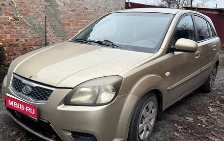 KIA Rio II, 2010 год, 520 000 рублей, 1 фотография