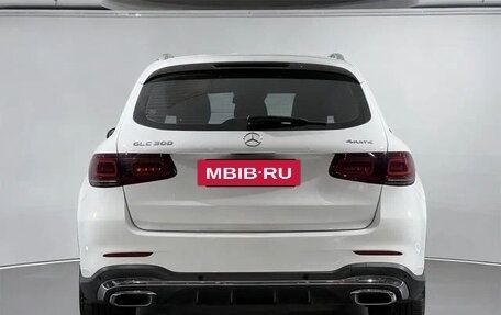 Mercedes-Benz GLC, 2021 год, 3 800 000 рублей, 3 фотография