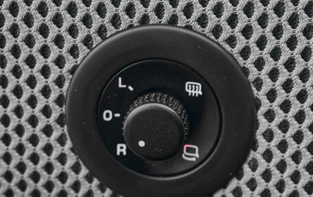 Volkswagen Scirocco III рестайлинг, 2011 год, 1 425 000 рублей, 18 фотография