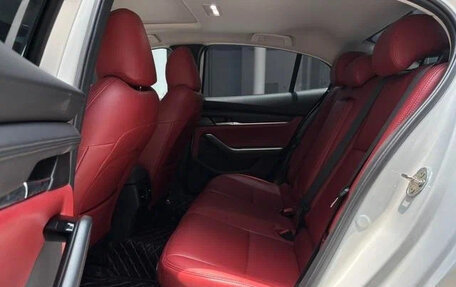 Mazda 3, 2022 год, 1 460 000 рублей, 11 фотография