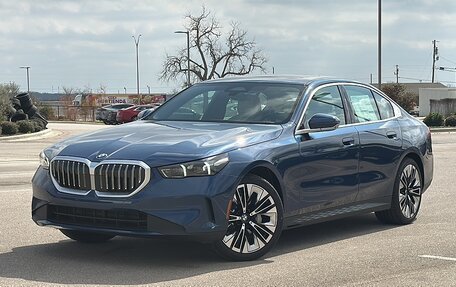 BMW 5 серия, 2025 год, 9 334 360 рублей, 1 фотография