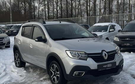 Renault Sandero II рестайлинг, 2019 год, 1 081 700 рублей, 1 фотография
