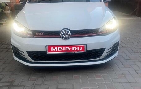 Volkswagen Golf GTI VII, 2018 год, 2 400 000 рублей, 1 фотография