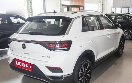 Volkswagen T-Roc I, 2021 год, 2 150 000 рублей, 7 фотография