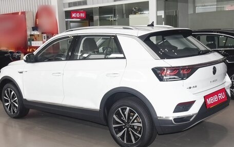 Volkswagen T-Roc I, 2021 год, 2 150 000 рублей, 4 фотография