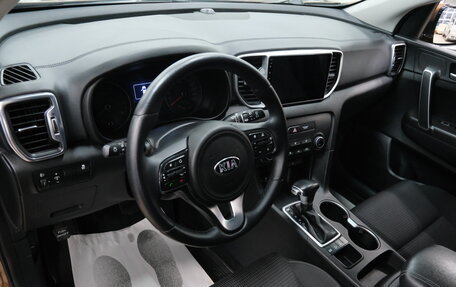 KIA Sportage IV рестайлинг, 2016 год, 1 999 000 рублей, 11 фотография