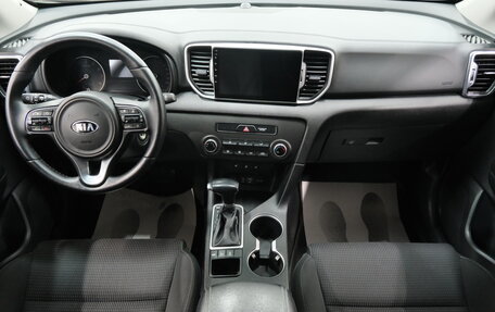 KIA Sportage IV рестайлинг, 2016 год, 1 999 000 рублей, 16 фотография