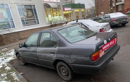 Nissan Primera II рестайлинг, 1993 год, 65 000 рублей, 6 фотография