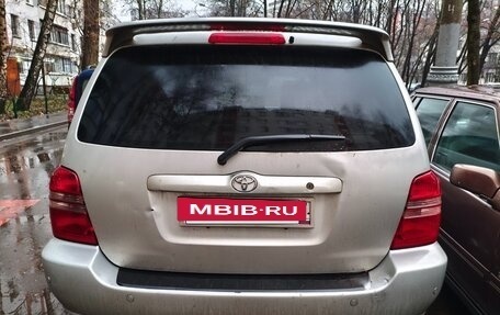 Toyota Highlander III, 2001 год, 400 000 рублей, 4 фотография