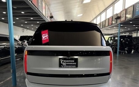 Land Rover Range Rover IV рестайлинг, 2025 год, 26 531 064 рублей, 9 фотография