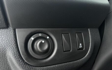 Renault Sandero II рестайлинг, 2019 год, 1 081 700 рублей, 17 фотография