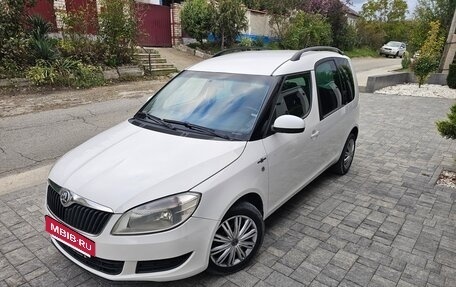 Skoda Roomster, 2014 год, 940 000 рублей, 5 фотография