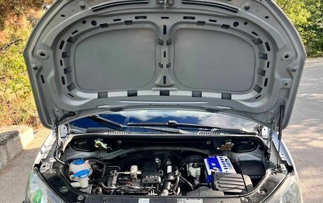 Volkswagen Caddy III рестайлинг, 2011 год, 930 000 рублей, 2 фотография