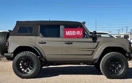 Ford Bronco, 2024 год, 11 000 000 рублей, 4 фотография