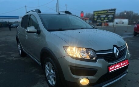 Renault Sandero II рестайлинг, 2016 год, 1 220 000 рублей, 1 фотография