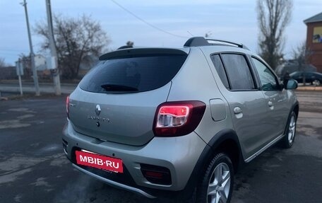 Renault Sandero II рестайлинг, 2016 год, 1 220 000 рублей, 3 фотография