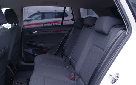 Volkswagen Golf VIII, 2021 год, 2 250 000 рублей, 8 фотография