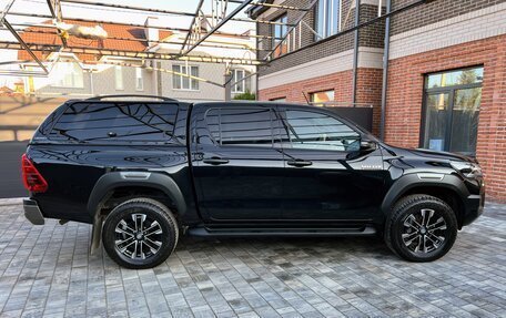 Toyota Hilux VIII, 2021 год, 5 590 000 рублей, 8 фотография