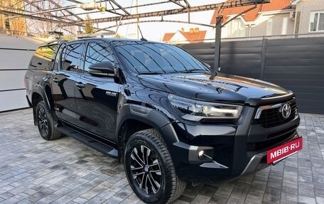 Toyota Hilux VIII, 2021 год, 5 590 000 рублей, 10 фотография