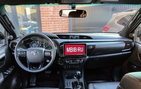 Toyota Hilux VIII, 2021 год, 5 590 000 рублей, 32 фотография