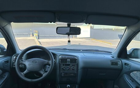 Toyota Avensis III рестайлинг, 1998 год, 349 000 рублей, 9 фотография