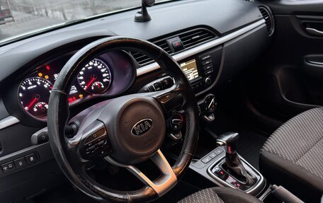 KIA Rio IV, 2017 год, 1 350 000 рублей, 8 фотография