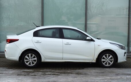 KIA Rio IV, 2018 год, 800 000 рублей, 5 фотография