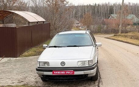 Volkswagen Passat B3, 1989 год, 365 000 рублей, 1 фотография