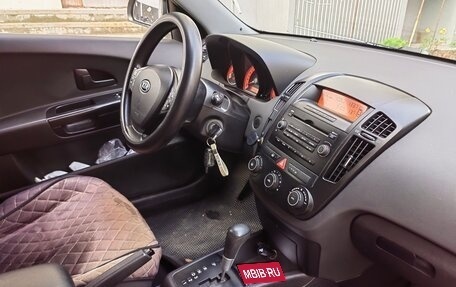 KIA cee'd I рестайлинг, 2008 год, 630 000 рублей, 2 фотография