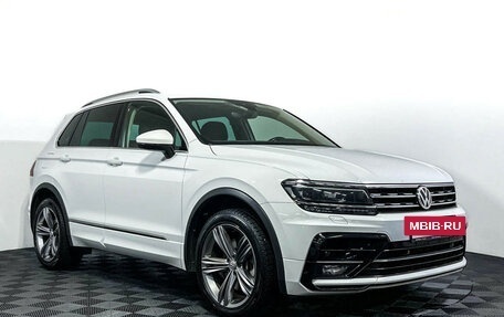 Volkswagen Tiguan II, 2020 год, 2 997 000 рублей, 3 фотография