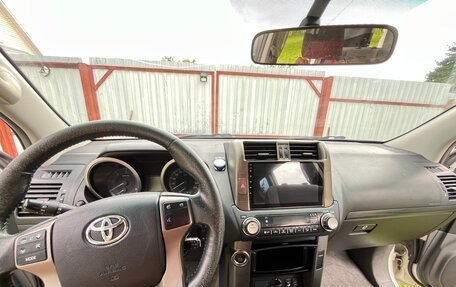 Toyota Land Cruiser Prado 150 рестайлинг 2, 2009 год, 3 500 000 рублей, 5 фотография