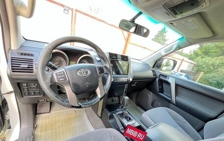 Toyota Land Cruiser Prado 150 рестайлинг 2, 2009 год, 3 500 000 рублей, 9 фотография
