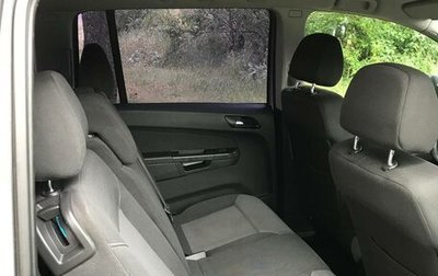 Opel Zafira B, 2010 год, 670 000 рублей, 1 фотография