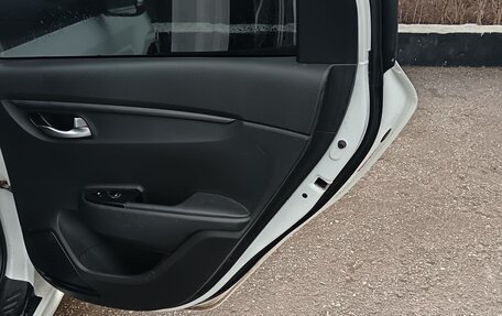 KIA Rio IV, 2017 год, 1 000 000 рублей, 9 фотография