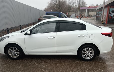 KIA Rio IV, 2017 год, 1 000 000 рублей, 20 фотография