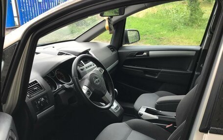 Opel Zafira B, 2010 год, 670 000 рублей, 6 фотография