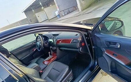 Toyota Camry, 2014 год, 1 730 000 рублей, 8 фотография