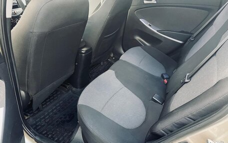 Hyundai Solaris II рестайлинг, 2011 год, 615 000 рублей, 11 фотография