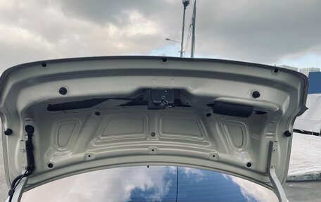 Hyundai Solaris II рестайлинг, 2011 год, 615 000 рублей, 16 фотография