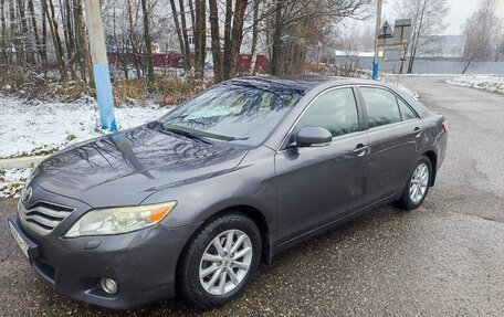 Toyota Camry, 2011 год, 1 530 000 рублей, 4 фотография